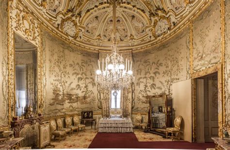 The Oval Room - PALAZZO PITTI