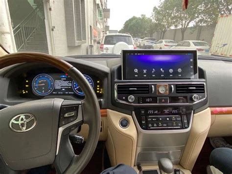 Toyota Land Cruiser interior upgrade as Lexus LX | Land cruiser interior, Land cruiser, Gps ...