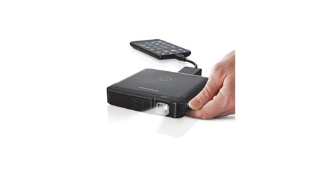 HDMI Pocket Projector | Tech Gifts For Students 2014 | POPSUGAR Tech ...