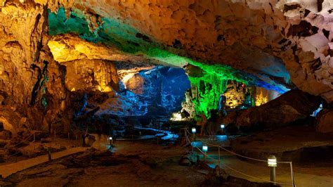 Ha Long Bay Caves | Vietnam's Best Travel Experiences