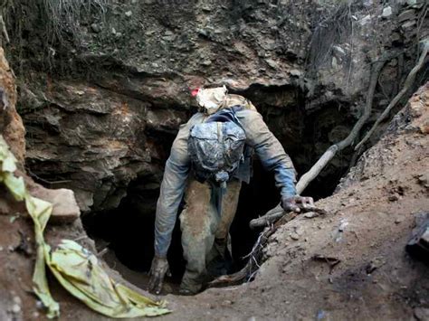 Illegal miners cause ground instability in Gauteng and North West Province