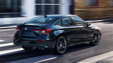 Redesigned 2022 Honda Civic Arrives at Dealerships - Autotrader