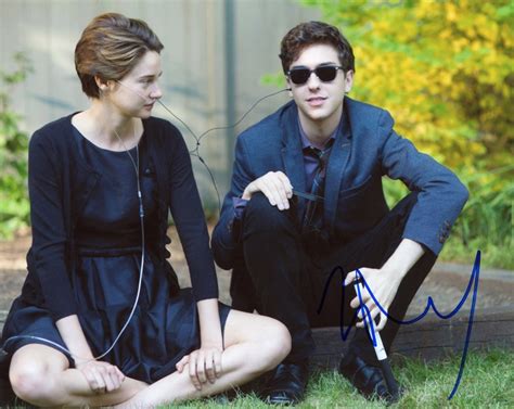 NAT WOLFF - The Fault in Our Stars AUTOGRAPH Signed 8x10 Photo B