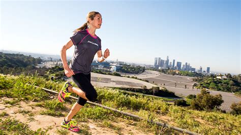 Sara Hall prepping for LA Marathon with a little help from her family - Sports Illustrated