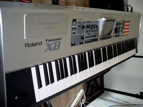 Roland Fantom X8 image (#656994) - Audiofanzine