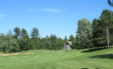 Lake Arrowhead Golf Course Gallery - Wisconsin Golf Trips