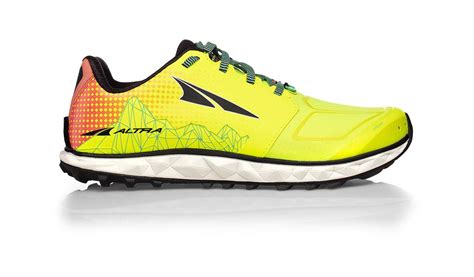 Altra Rubber Superior 4.0 Trail Running Shoe in Neon (Yellow) - Lyst