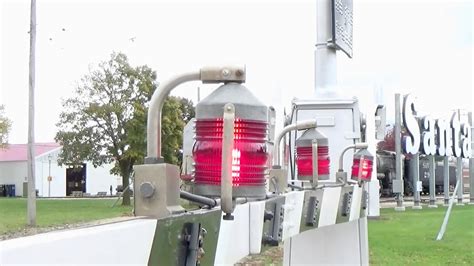 Classic Railroad Crossing Gates at the Illinois Railway Museum - YouTube