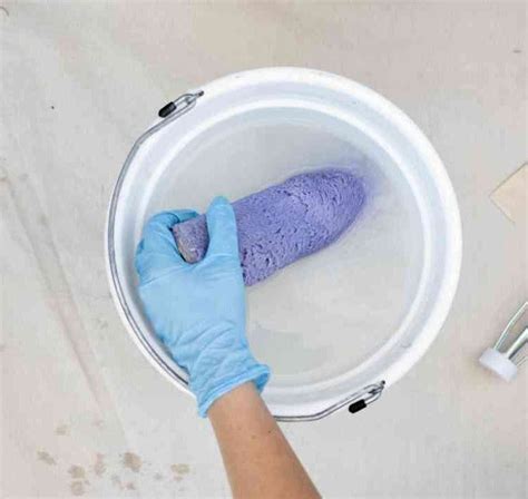 7 Tips to Clean Paint Brushes and Rollers