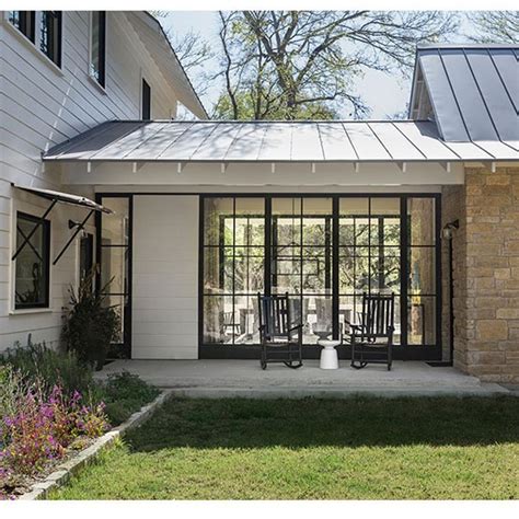 I have always loved a good breezeway..this architectural feature was ...