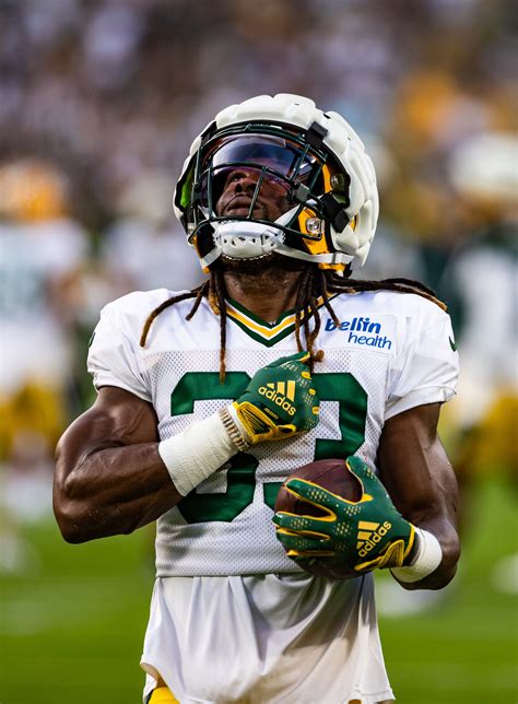 Best photos from Packers Family Night practice at Lambeau Field