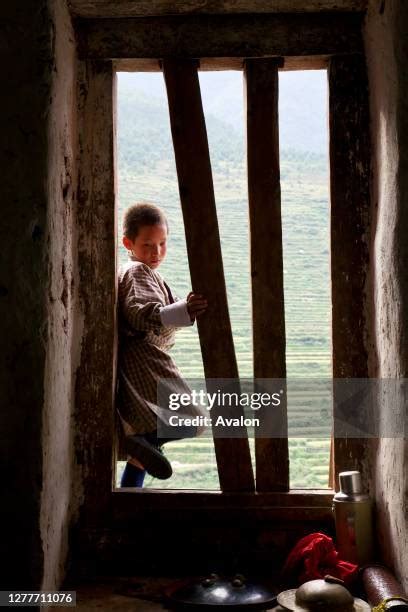 Wangdue Phodrang Dzong Photos and Premium High Res Pictures - Getty Images