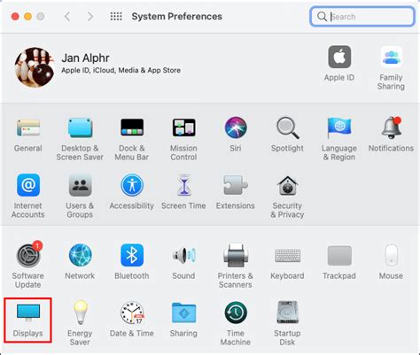 How to Duplicate Displays Across Monitors