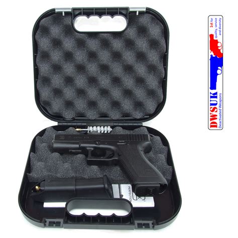 Glock 17 9mm Gen 2 Boxed C/W Accessories - DWSUK