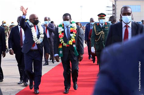 President Emmerson Mnangagwa welcomes Botswana President Mokgweetsi ...