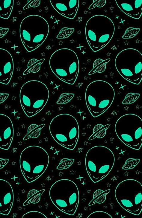 Pin by Jeanne Loves Horror💀🔪 on Wallpaper Scary Creepy | Trippy wallpaper, Alien patterns, Alien ...