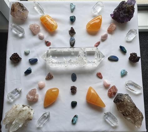 Crystal Grids – The Crystal Lady