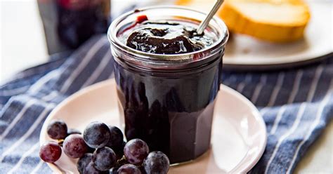 Concord Grape Jelly Recipe | The Flavor Bender | Concord grape jelly ...