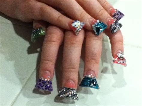 This are awesome stick on nails | Stick on nails, Nails, Stick