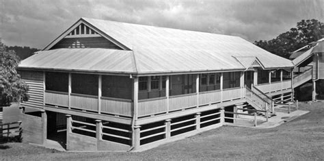 Holland Park State School, 1947 | The Courier-Mail 6 April 1… | Flickr