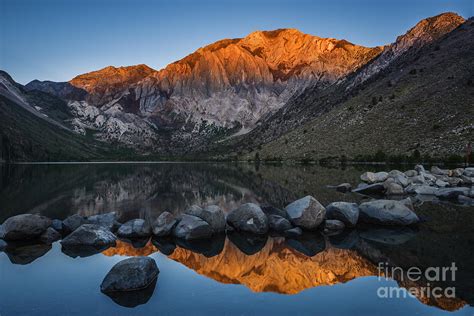 Convict Lake sunrise Photograph by Vishwanath Bhat - Fine Art America