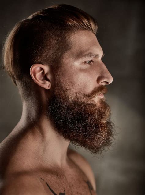 Portrait of bearded man, side view. | Profile photography, Side portrait, Face photography