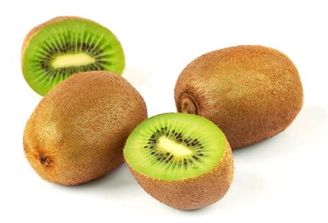 File:Kiwi (Actinidia chinensis) 1 Luc Viatour.jpg - Wikimedia Commons