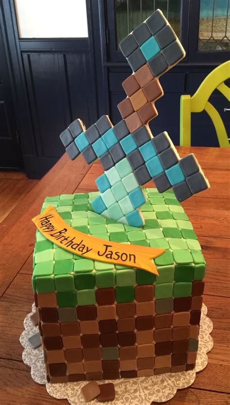 Minecraft cake. Dirt block with diamond sword. Diy Minecraft Birthday Party, 9th Birthday ...