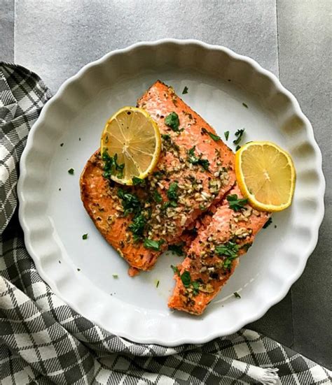 Easy Garlic Herb Salmon - Clean Foodie Cravings