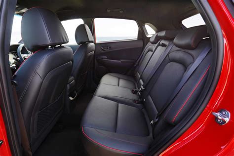 Hyundai Kona Interior Images & Photos - See the Inside of the Latest ...