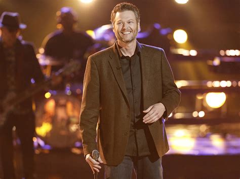 2017 People’s Choice Awards: Blake Shelton Leads Country Pack With Three Nominations | WCTO-FM