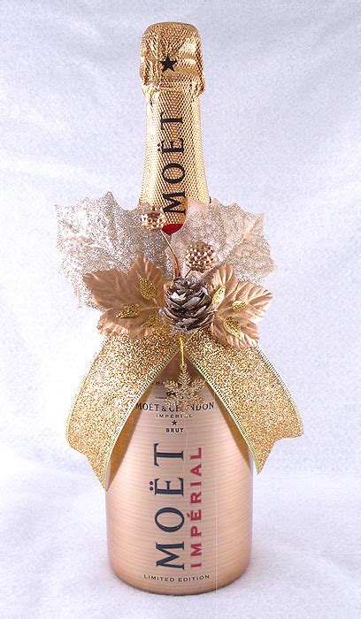 How to Decorate Champagne for New Year's - Gina Tepper