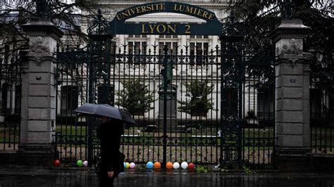 Université Lyon 2 : les partiels annulés pour 20.000 étudiants - Le ...