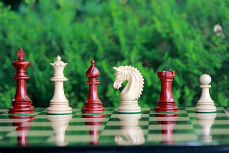 CLEARANCE SALE Sicilian Dragon Chess Set in African Padauk - Etsy