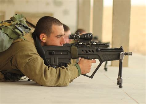 Forget the Uzi: Meet Israel's Deadly Tavor Assault Rifle | Pakistan Defence