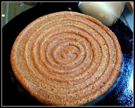 Kelvaragu Thosai (Ragi Thosai)