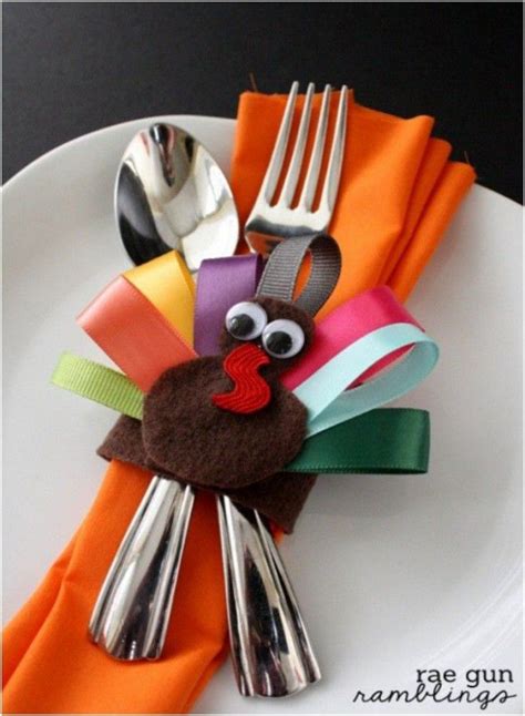 19 Totally Easy & Inexpensive DIY Thanksgiving Decorations ...