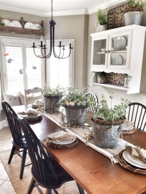 Farmhouse Dining Room Wall Decor Ideas: Creating A Rustic And Cozy Atmosphere