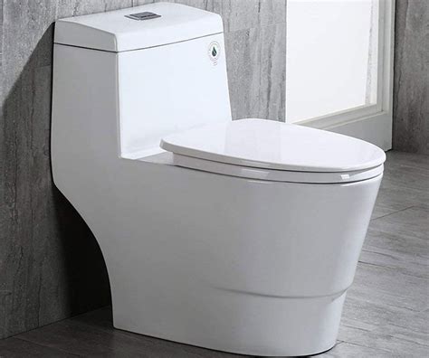 Best Elongated Toilets in the Market: Tested and Reviewed