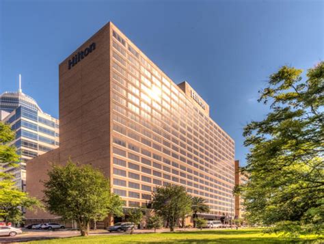 Hilton Houston Plaza | Hotels in Houston, TX 77030