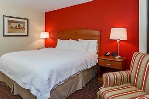 Hotel Hampton Inn Dayton Fairborn, Fairborn, United States of America - Lowest Rate Guaranteed!