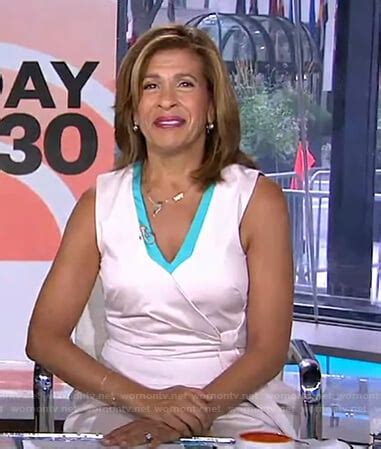 Hoda Kotb Outfits & Fashion on Today | Hoda Kotb