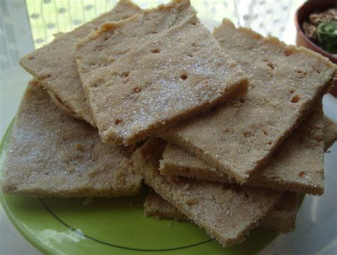 EDITH PILAFF: GRASMERE GINGERBREAD