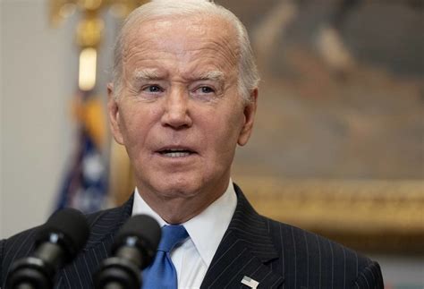 Biden Says Meeting with Xi on Sidelines of APEC Summit Is Possible