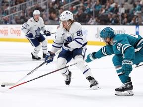 William Nylander cashes two goals, nears new contract in Leafs win ...