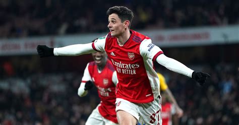 Charlie Patino celebrates his first Arsenal goal against Sunderland ...