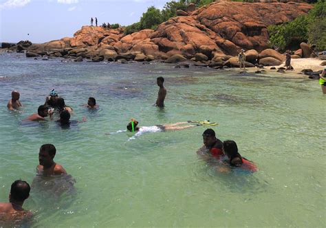 Snorkeling at Pigeon Island | Pigeon Island Diving and Snorkeling Tours | Snorkeling in Trincomalee