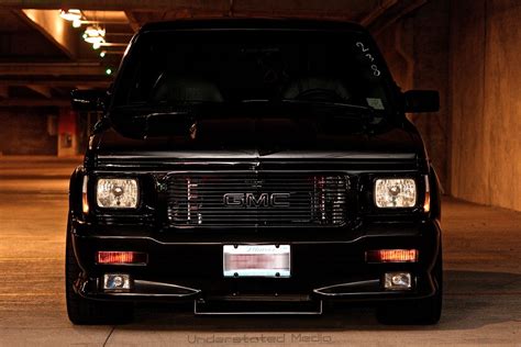 Photoshoot of a GMC Typhoon | SVTPerformance.com