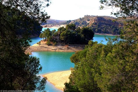 Visit El Chorro Lakes Malaga | Castillo de Monda