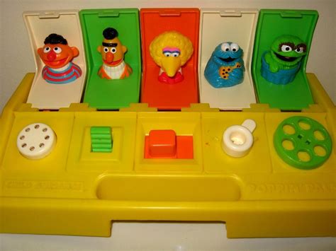 Vintage Sesame Street Pop-Up Toy